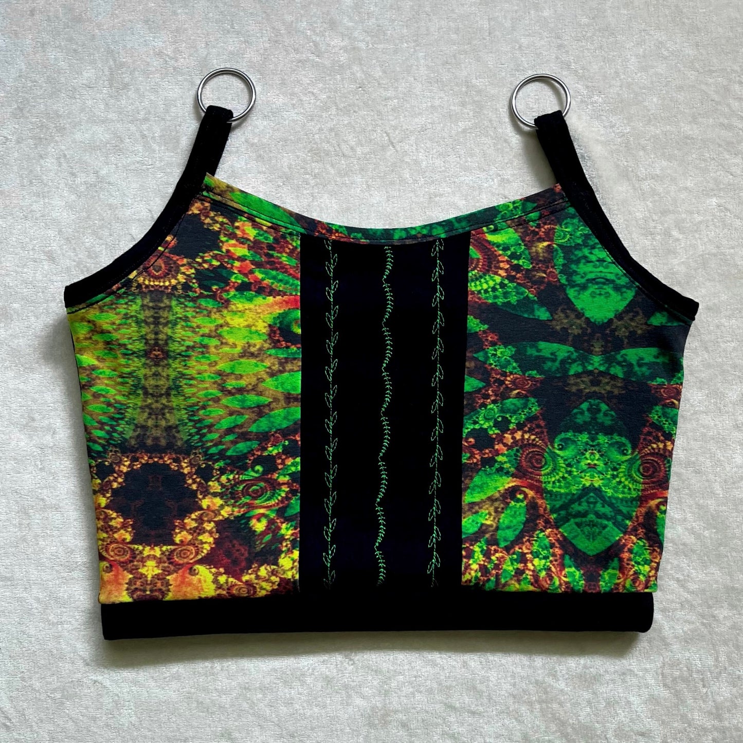 Ring Tank W/ Embroidery M/L
