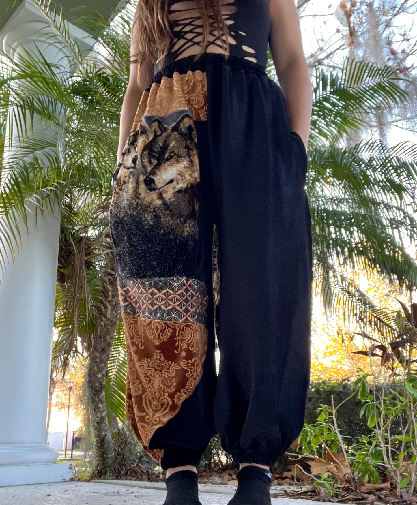 Lone Wolf Velour Pants ✧ S-L
