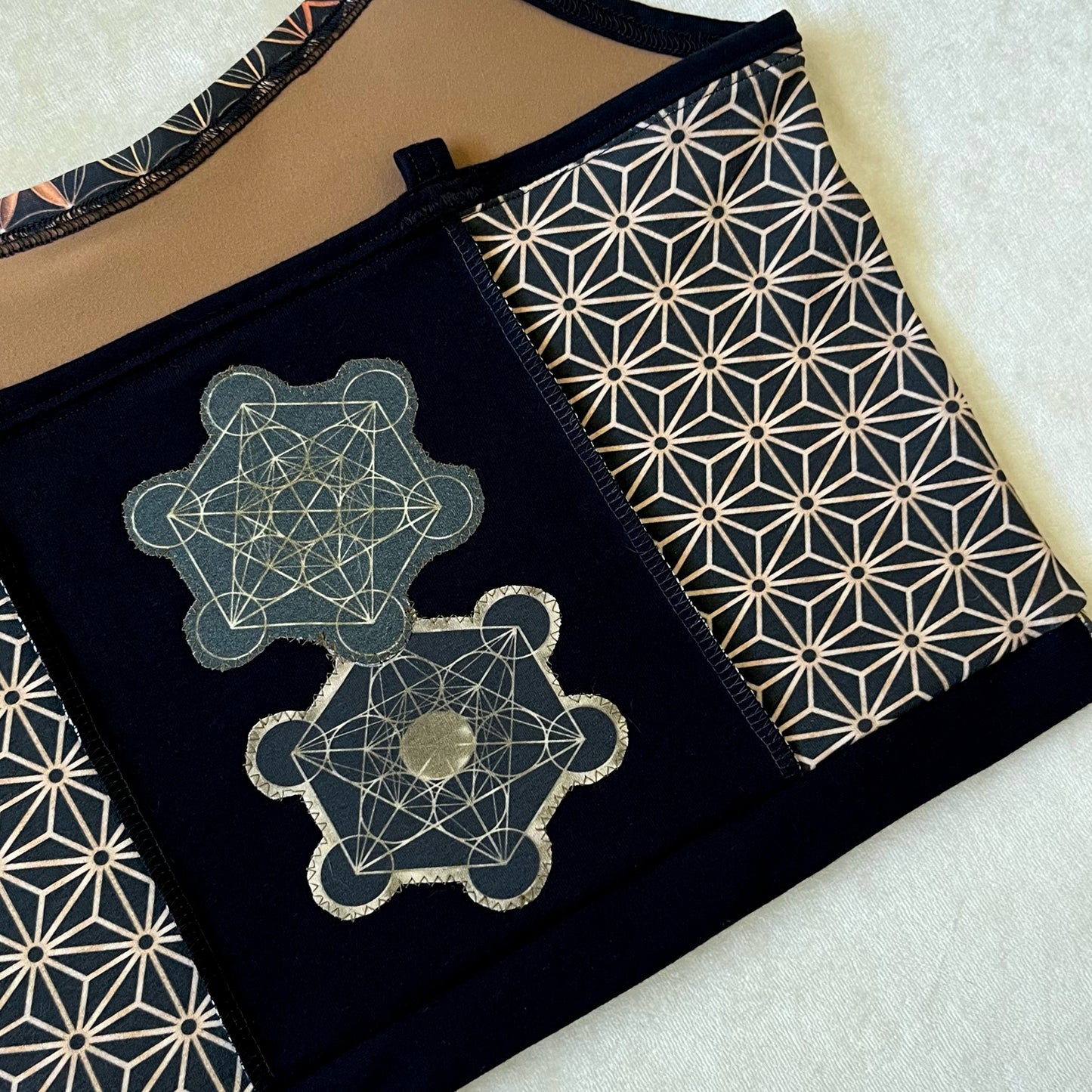 Ring Tank w/ Appliqué ꧂ M/L