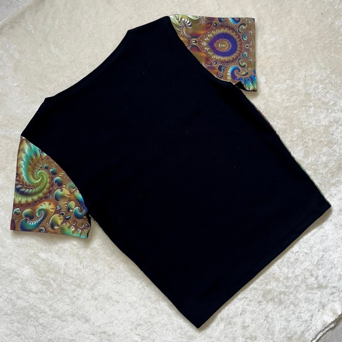 Fractal Scoop Tee S/M (less cropped)