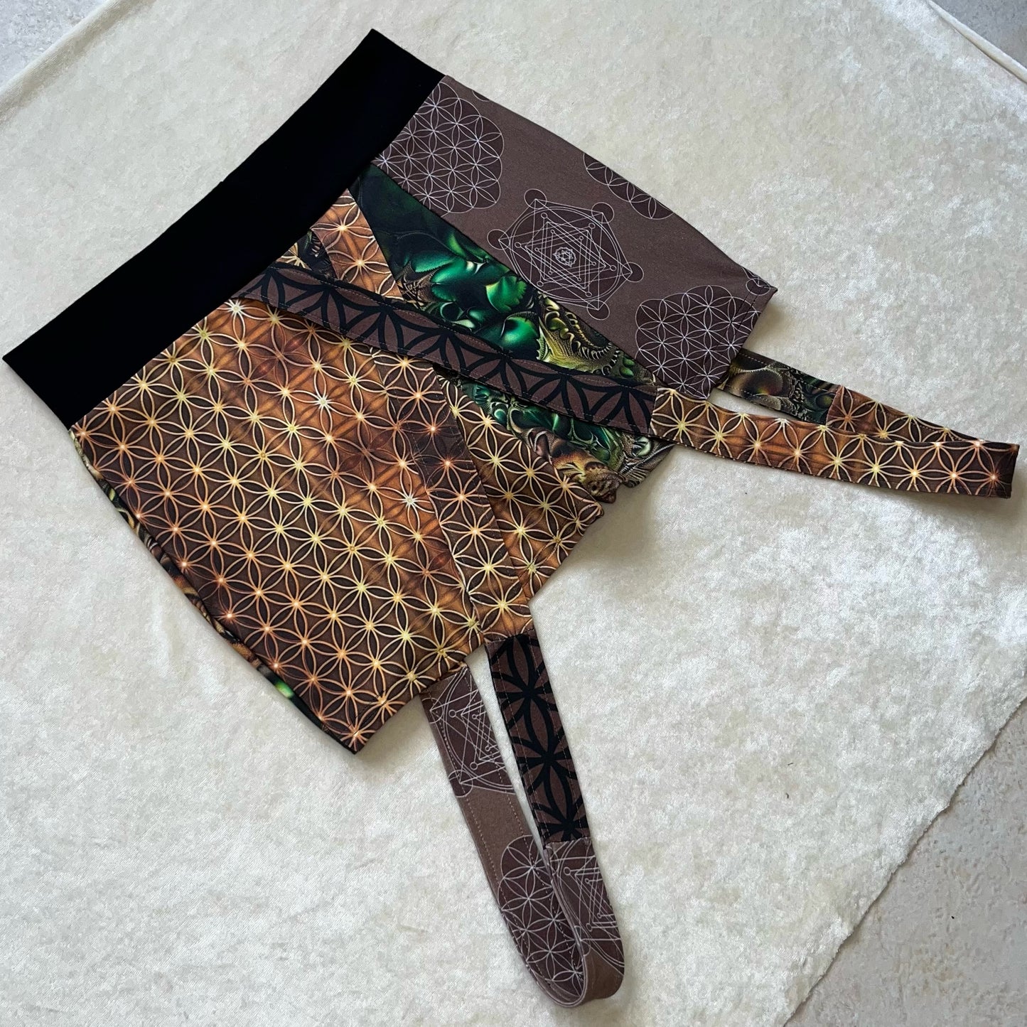 Sacred Geo Patchwork Shorts M/L