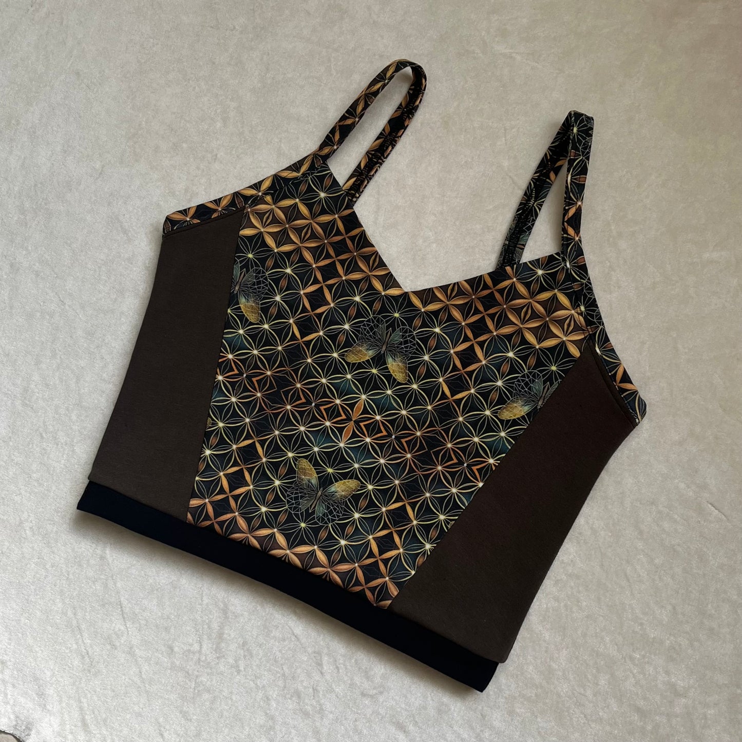 Tank Top M/L (slightly less cropped)