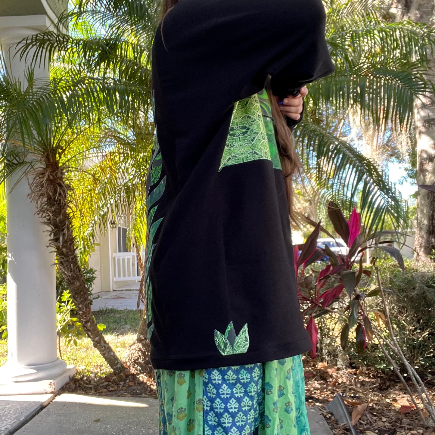 Vine Spine Cotton Crewneck 🌿 XL