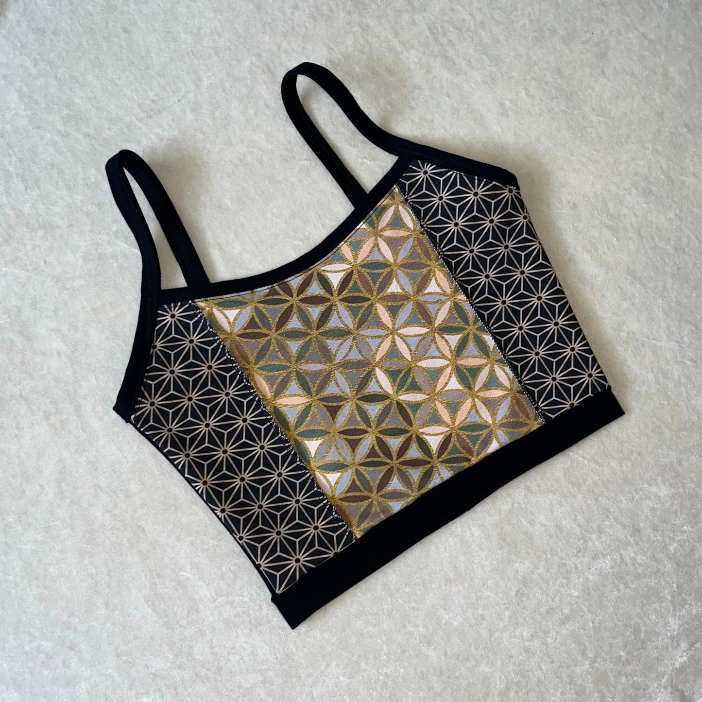 Tank w/ Appliqué 𖤓 S/M