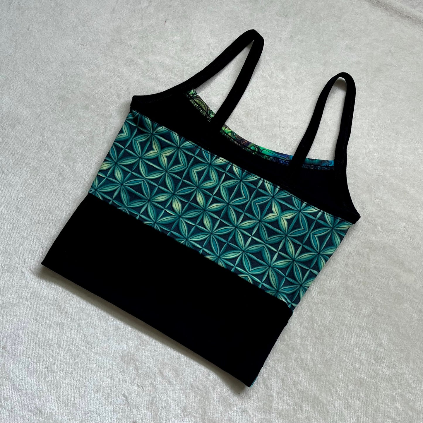 Tank Top W/ Embroidery XS/S (less cropped)