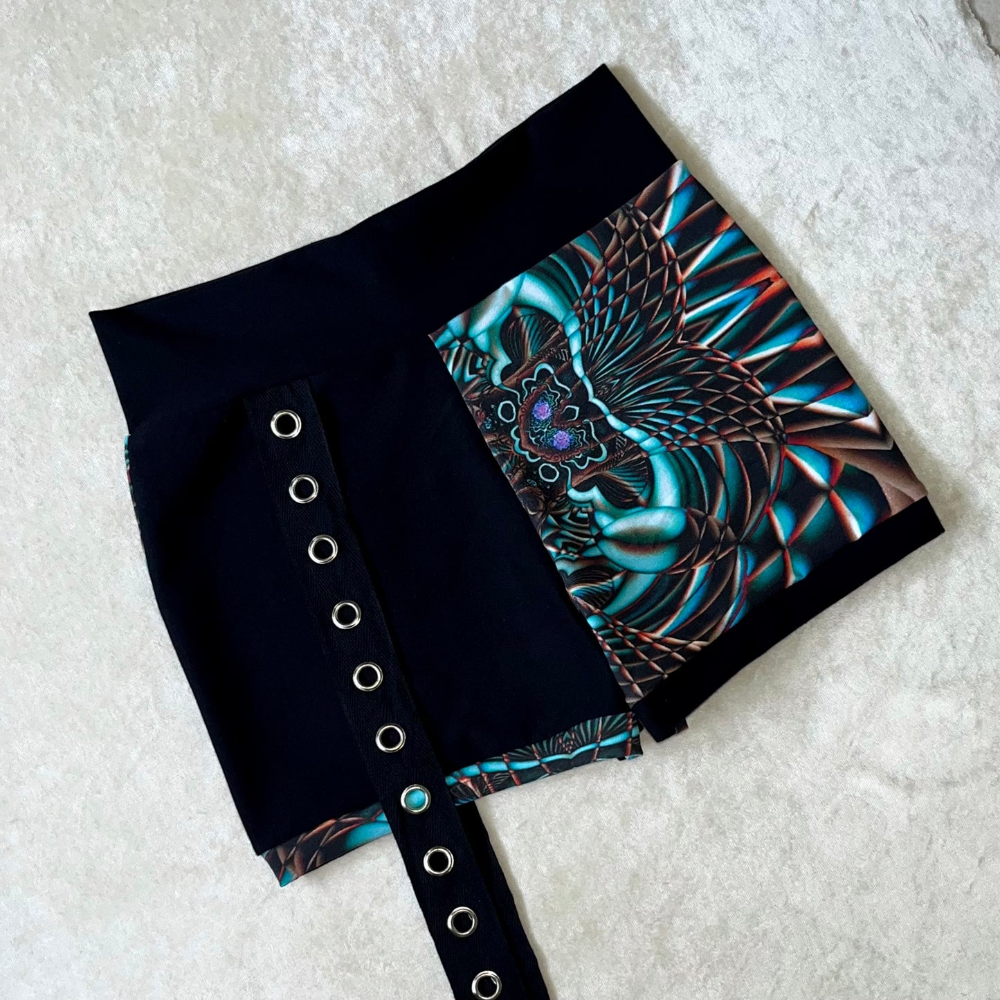 Ring Shorts w/ Strap M/L
