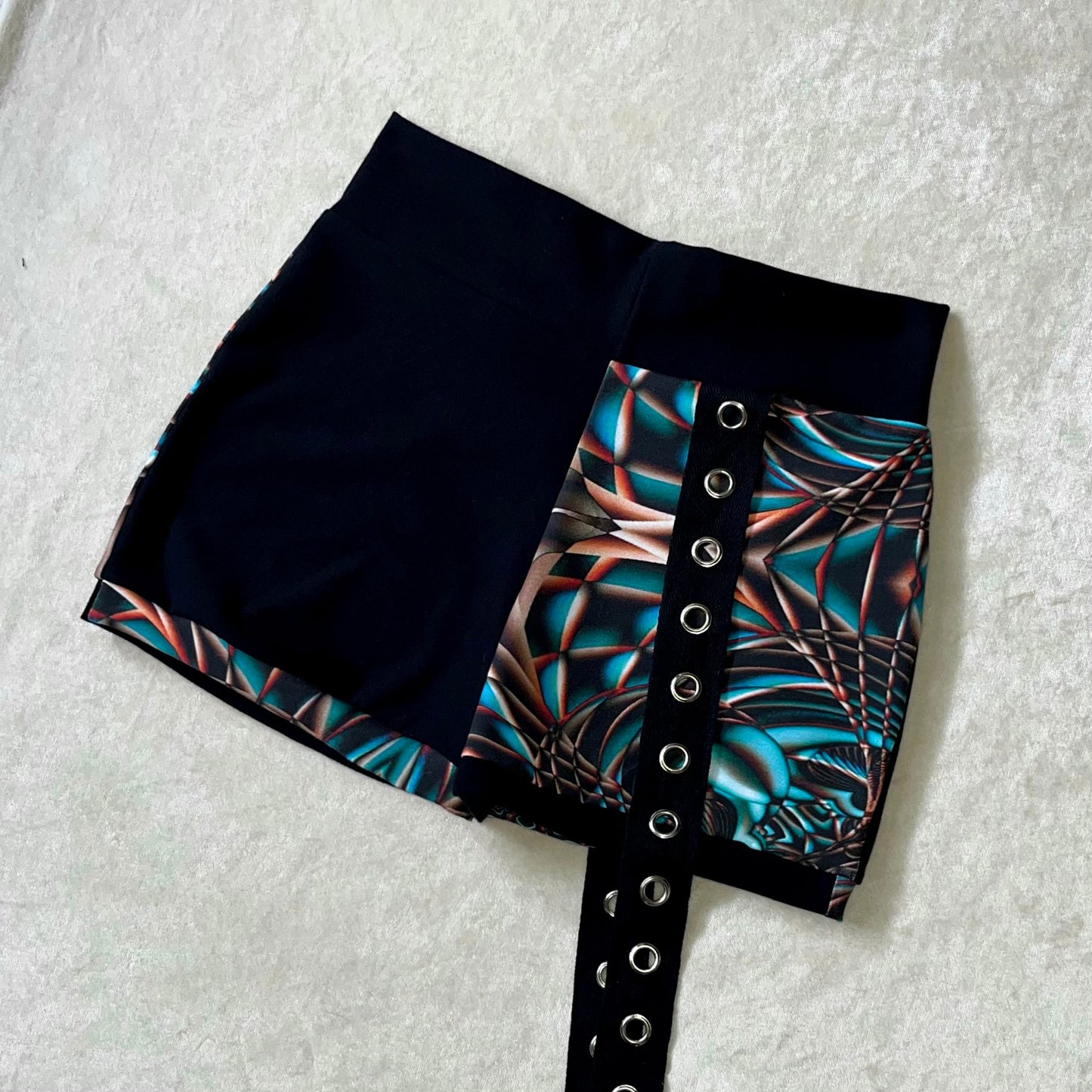 Ring Shorts w/ Strap M/L