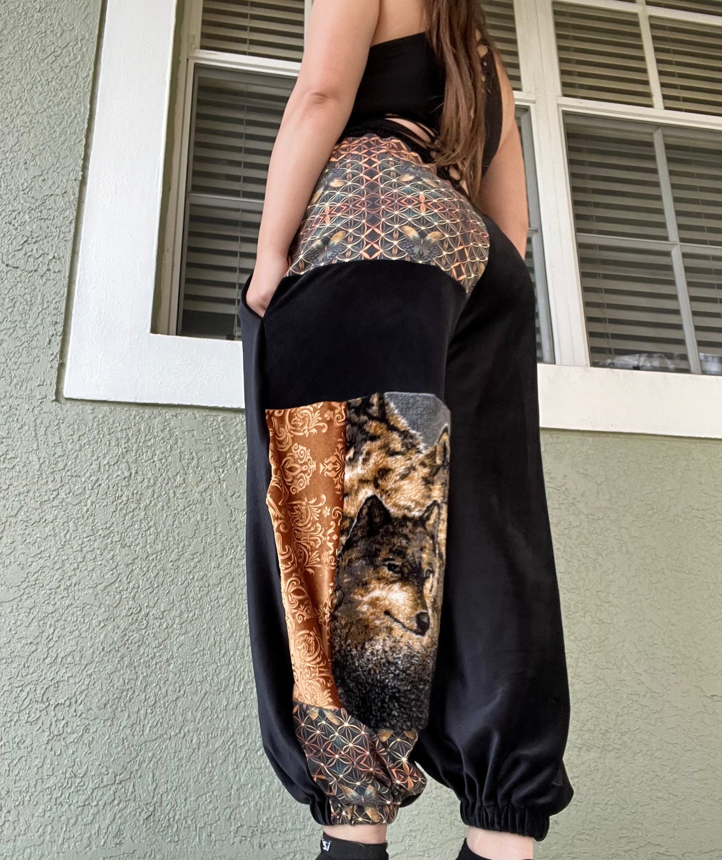 Lone Wolf Velour Pants ✧ S-L