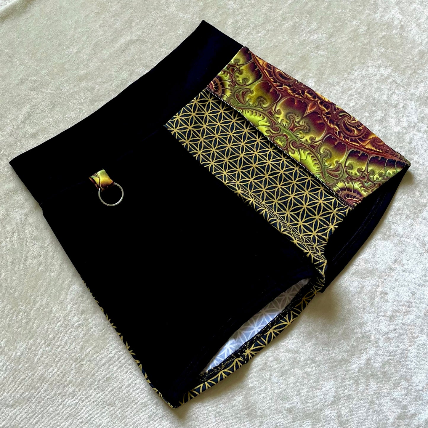 Ring Shorts M/L