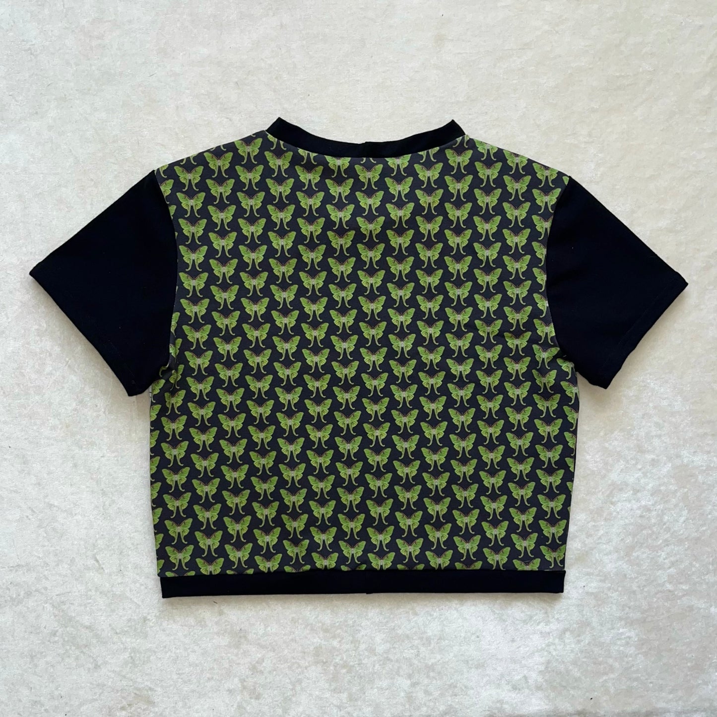 Rooted Cropped Tee L/XL