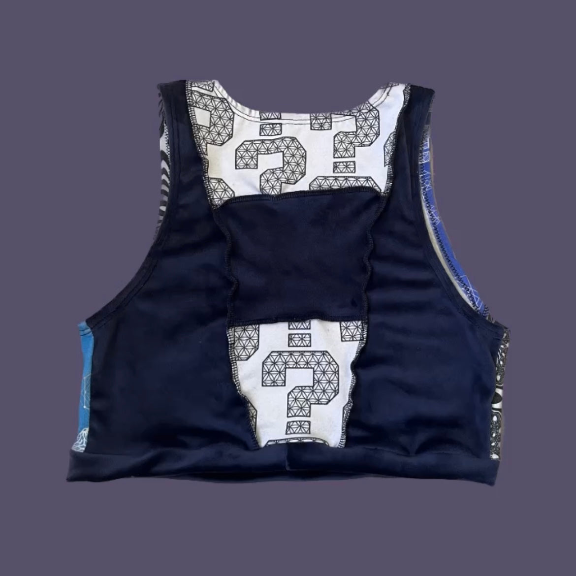 ? Tank ♡ L/XL