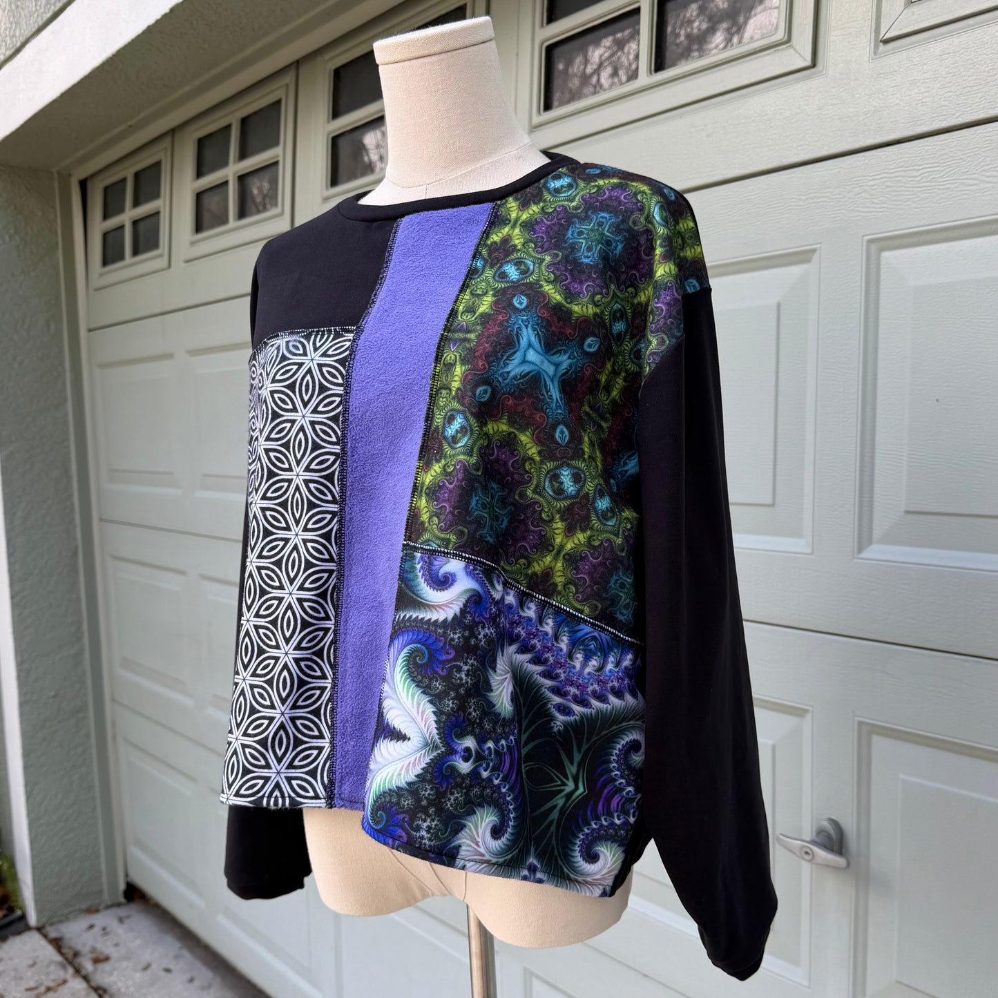 Patchwork FLEECE Cropped Crewneck XL