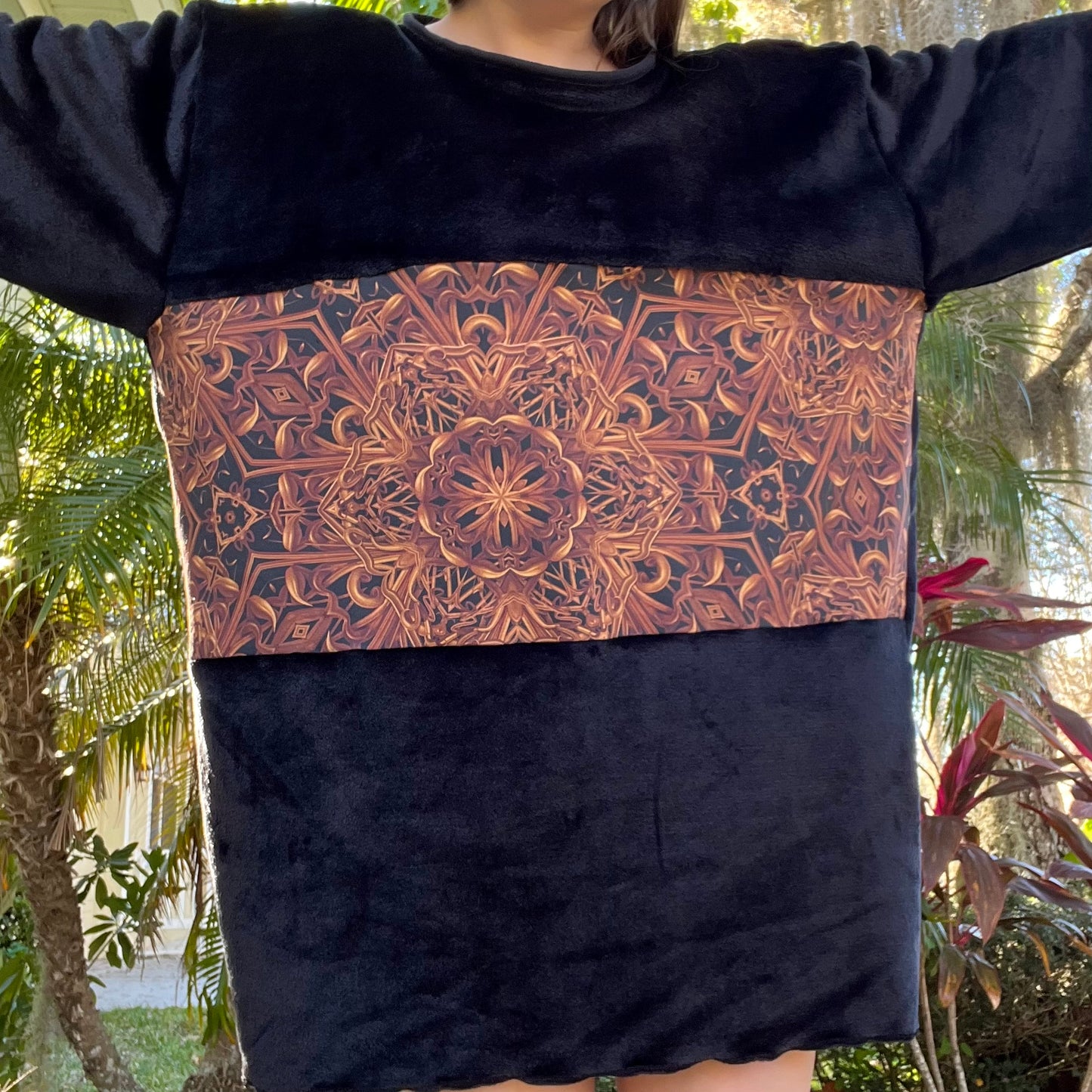 Mandala Matrix Crewneck - Extra Fuzzy & Extra Long ᪥ XXL