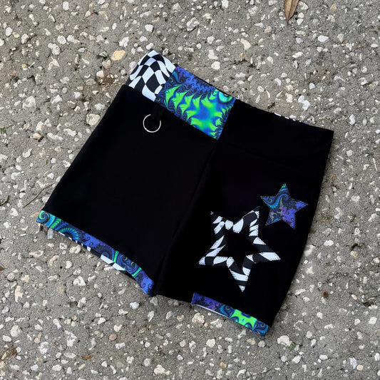 Ring Shorts ☆ M/L