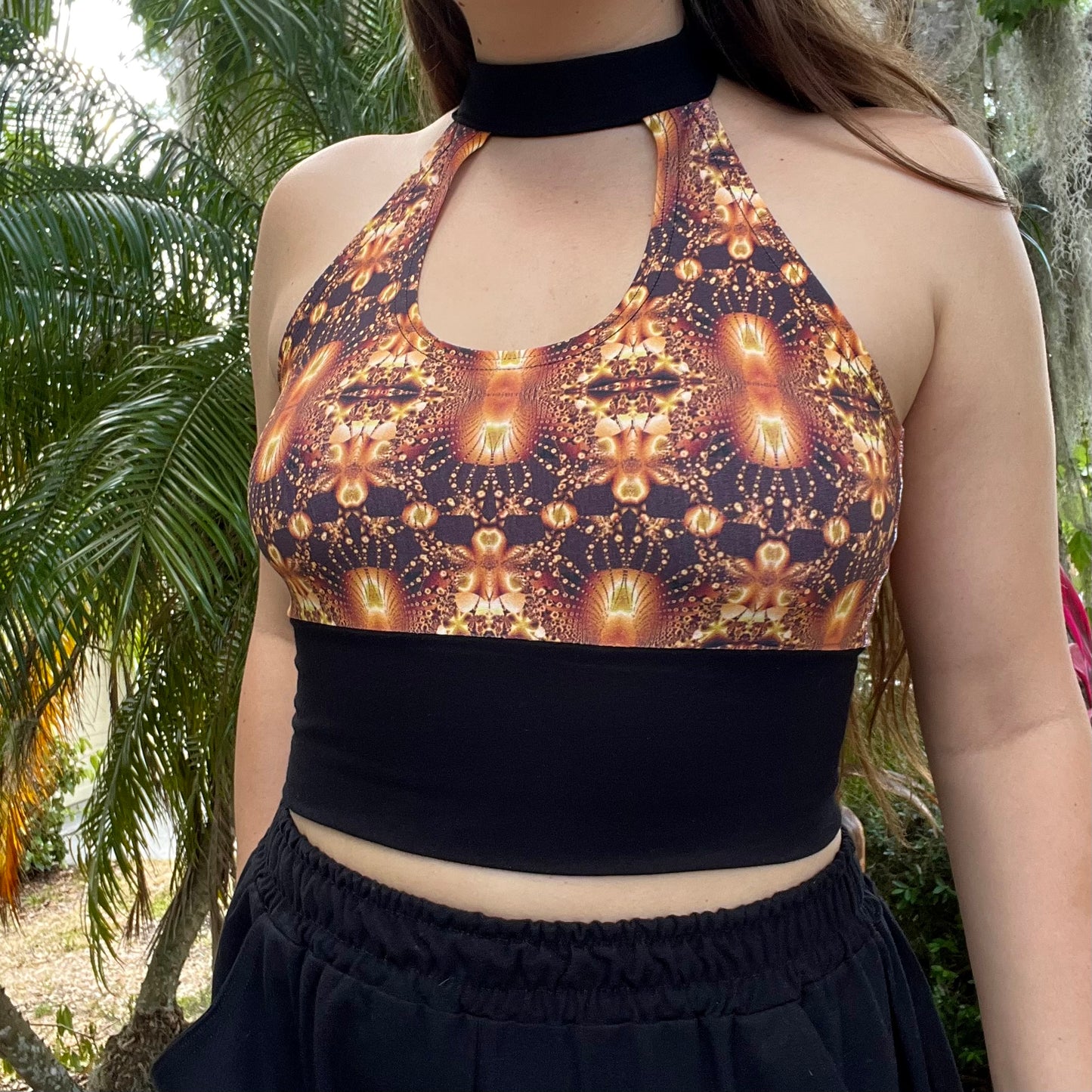 Keyhole Choker Top M/L (not lined)
