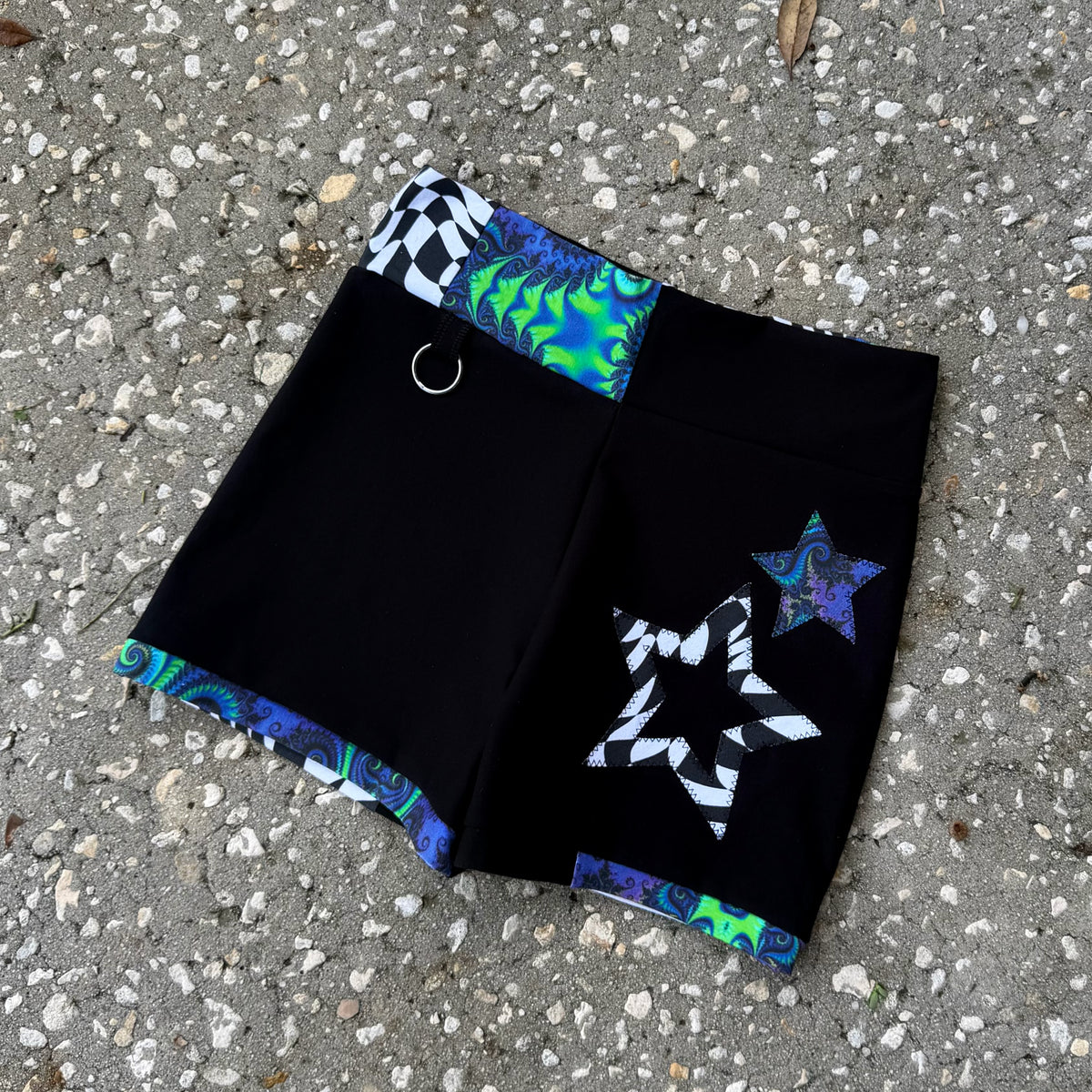 Ring Shorts ☆ M/L