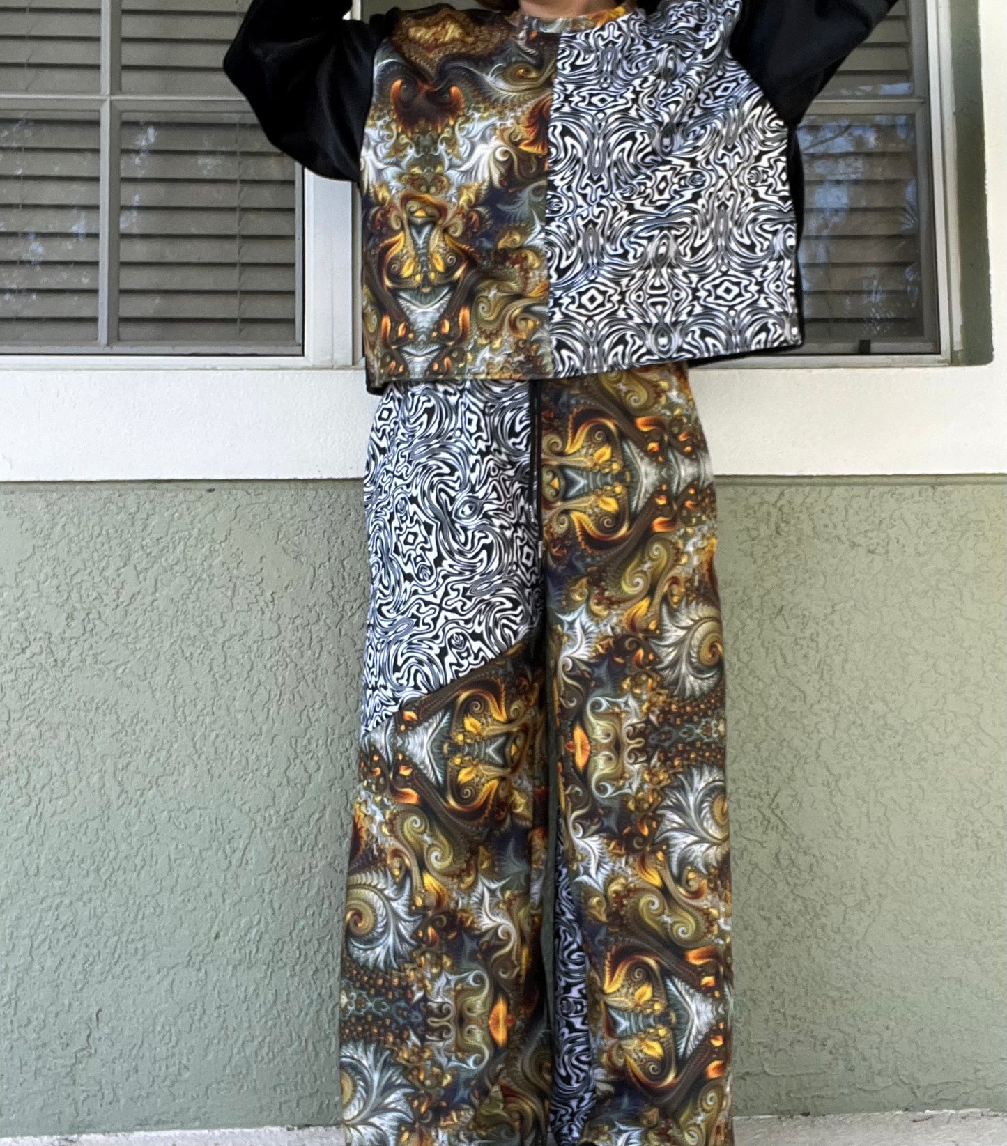 FLEECE Cropped Crewneck XL