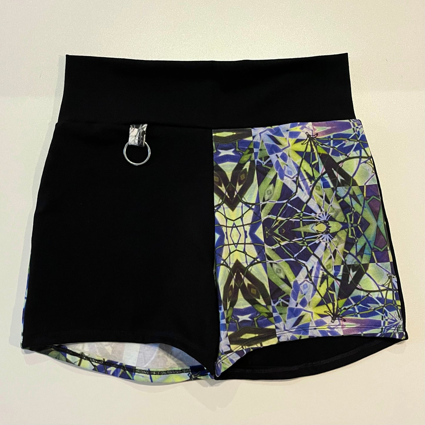 Ring Shorts ✧ M/L