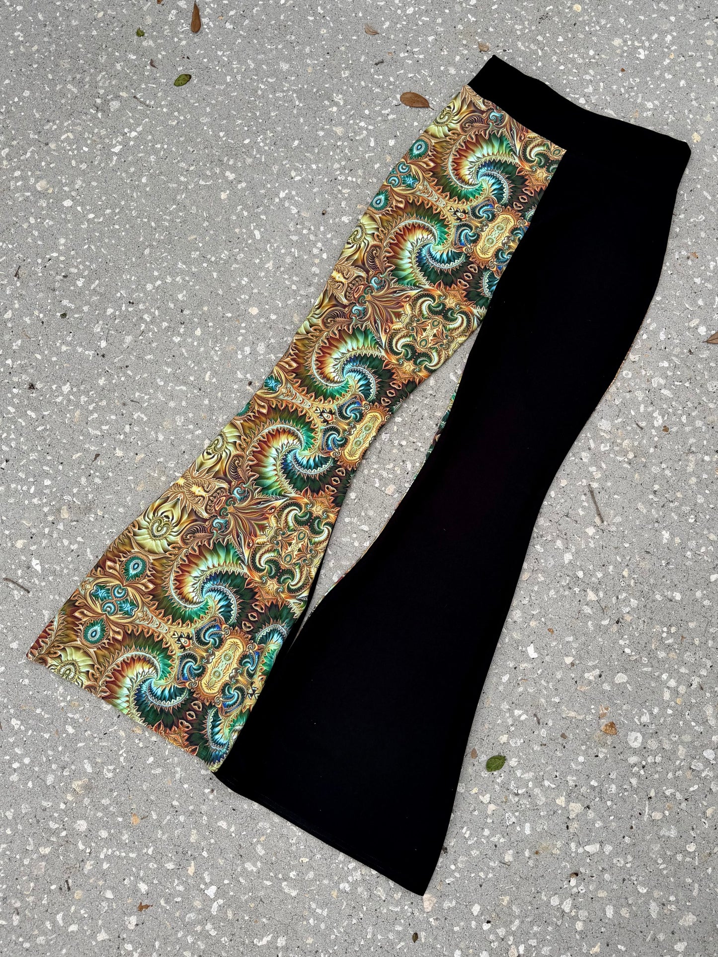 Half n Half Flares ☆ M/L