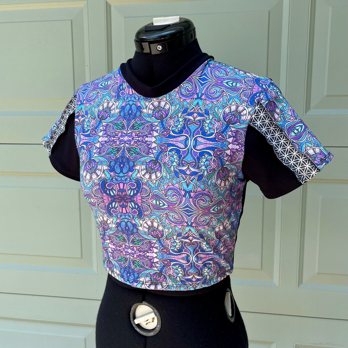 Cropped Tee ☆ M/L